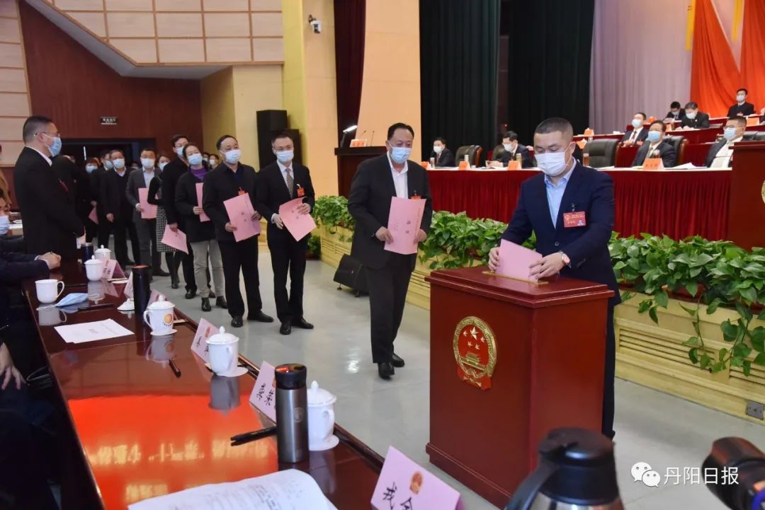 丹阳镇人事大调解，塑造未来，引发新活力