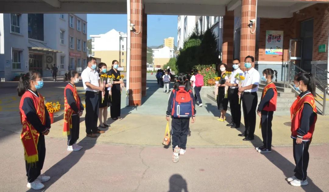 下花园区小学最新项目，重塑教育未来，启航明日之光
