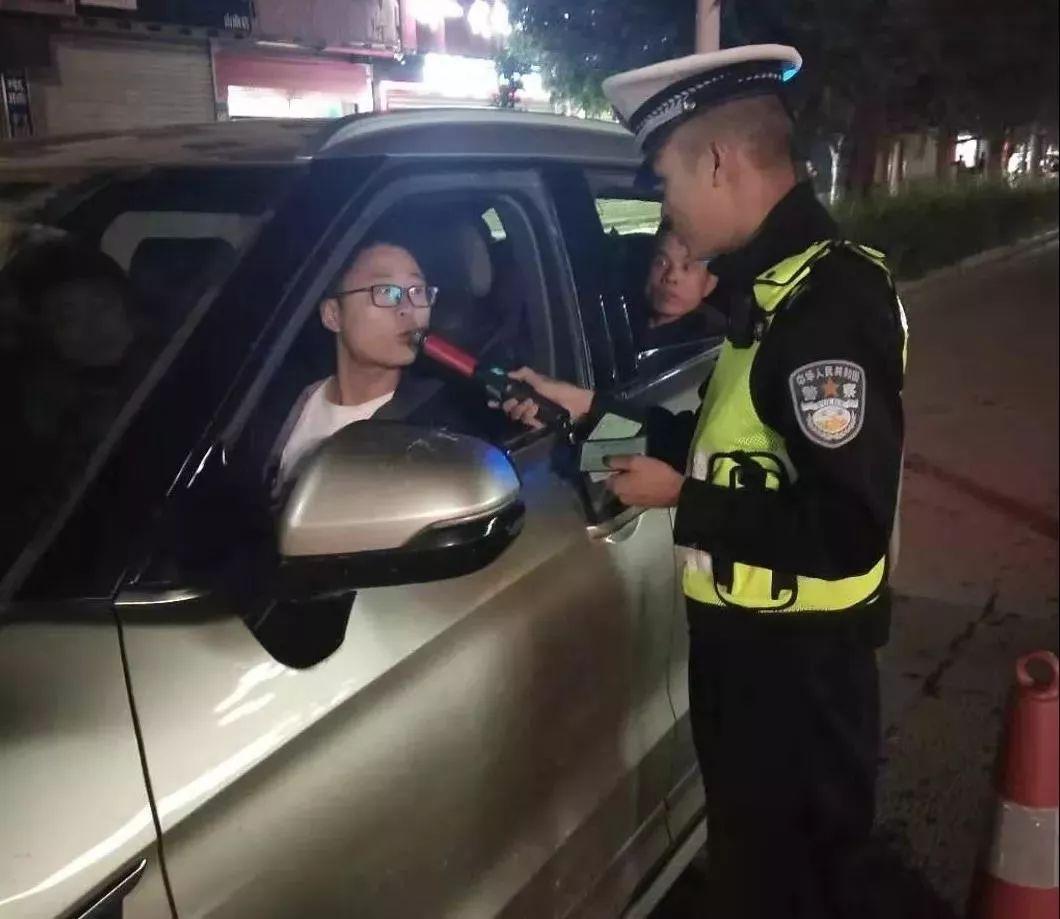 江达县公安局新项目推动警务现代化，提升社会治安水平