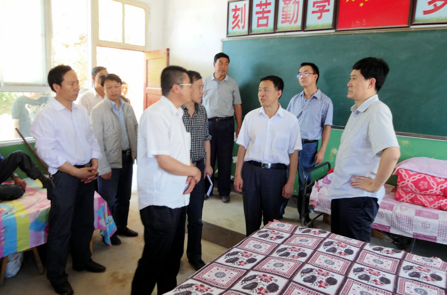 恭门镇向导团队最新调解，引领地方生长的向导实力