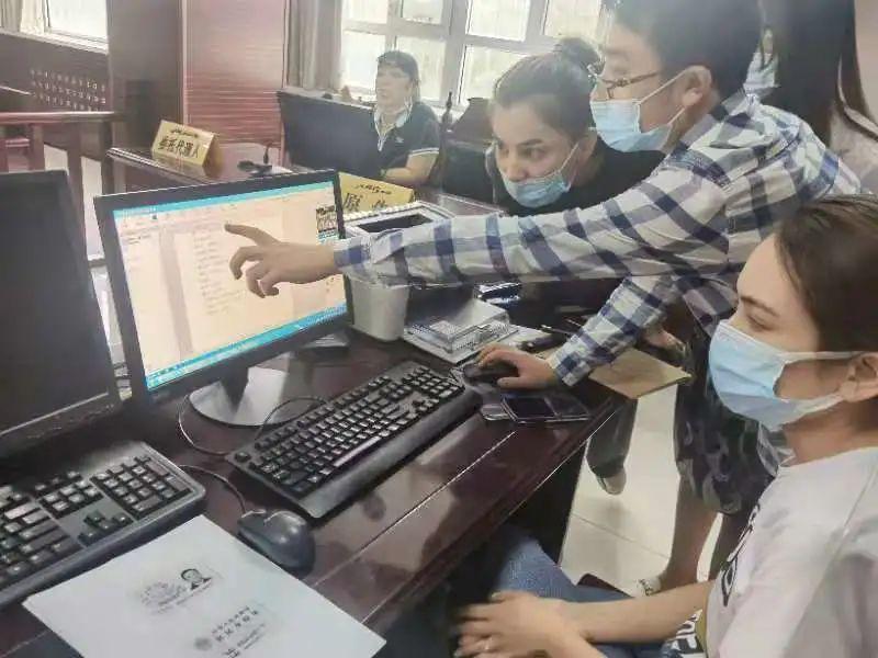 头屯河区科学手艺和工业信息化局向导团队最新概况，向导成员一览