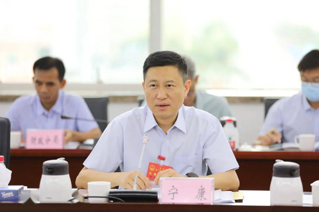 巴塘县体育局人事大调解，引领未来体育新篇章