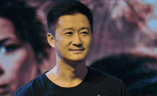 吴京最新影戏热血演绎，银幕传奇再现！